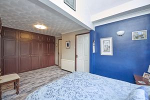 Photo 24- click for photo gallery